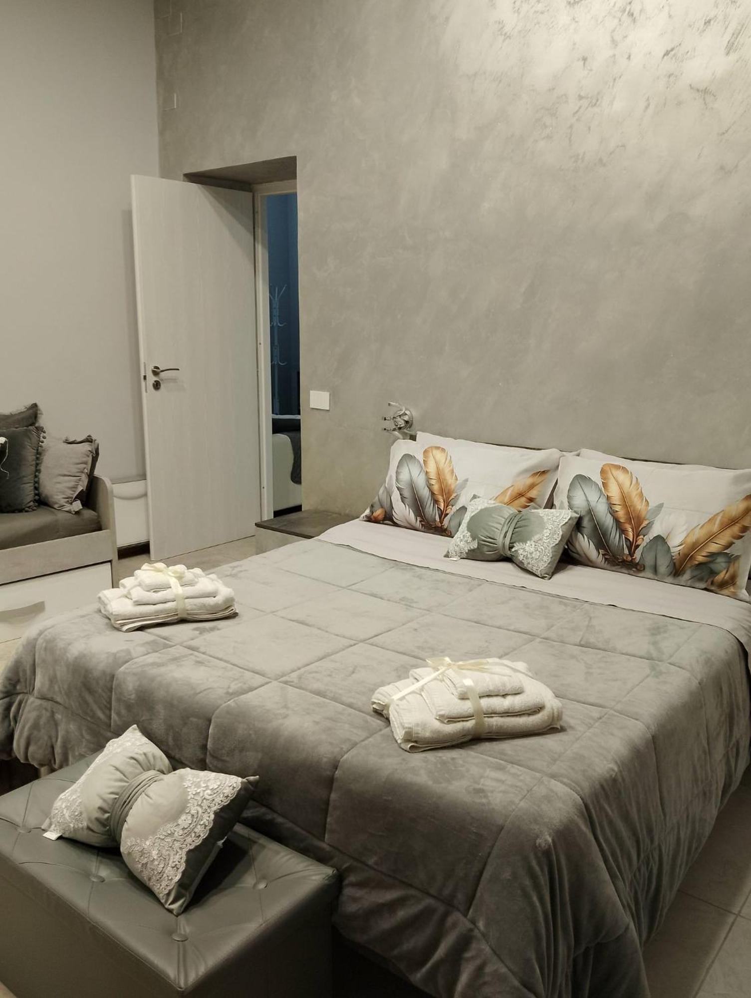 Mary House Napoli Centro Apartment Екстериор снимка